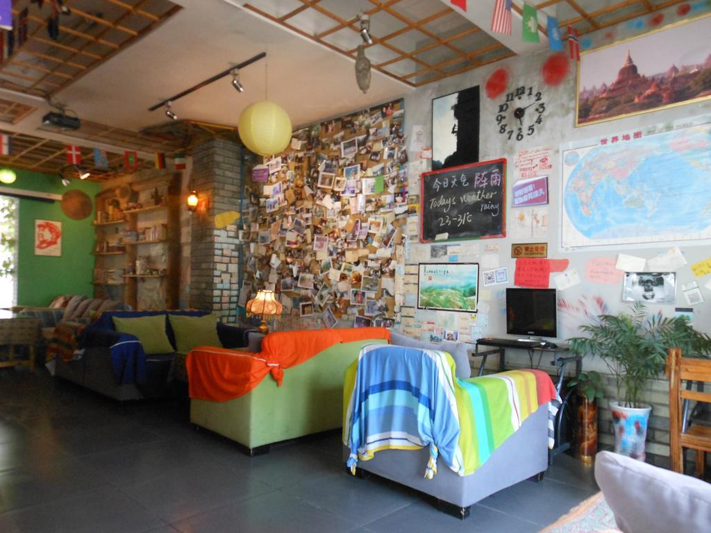 Yangshuo Travellers Land Youth Hostel 외부 사진